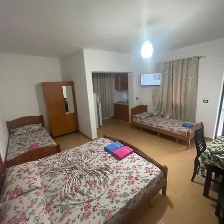 Hotel Super 3*